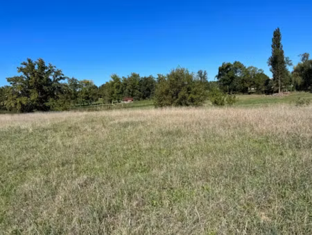 vente terrain 1350 m² à bâgé-la-ville (01380)  70 000 €