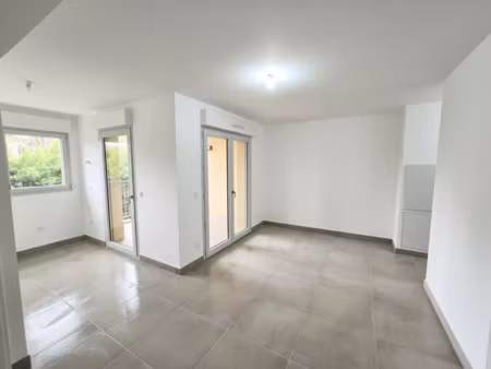 appartement t2 - celony