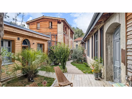 charmant gîte de village rénové à léran