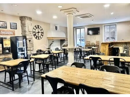 hôtel de charme 3* logis de france de 1300m2 en plein centre historique d'agde