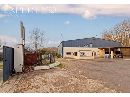 rare sur le secteur ! entrepôt de stockage sur vaste terrain de 6 000 m2 à 5 mns de la rn2