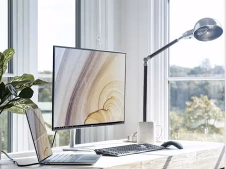 location locaux professionnels 55 m² à les angles (30133)  990 €