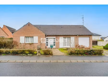 plain-pied individuel dans une résidence calme