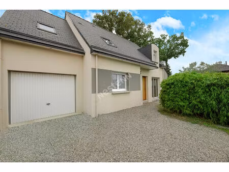 pont-pean - maison familiale d'environ 116 m² - 5 chambres - exposition est-ouest