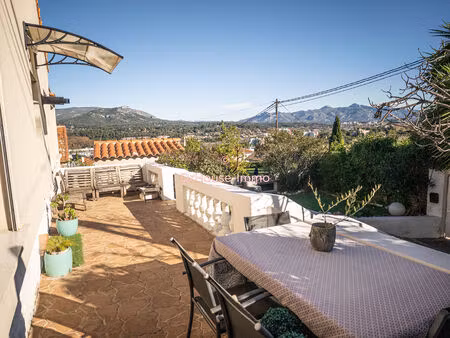 villa t3 de 80m2 +dépendance de 20m2 sur terrain de 287m2