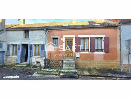maison de village 7 pièces 92 m²