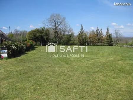 terrain 1847 m² cuzance