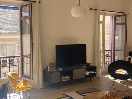 location appartement 4 pièces 128 m² à pau (64000)