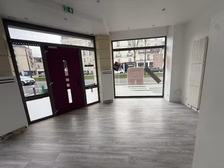 location commerce 115 m² à angers (49100)