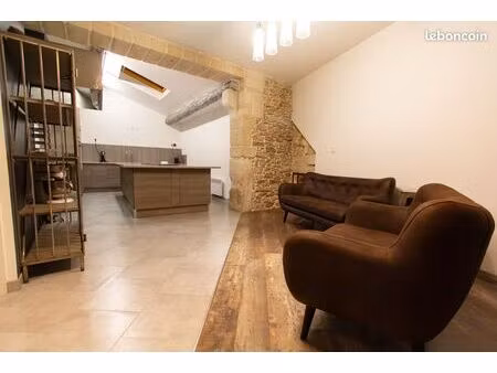 maison de ville moderne et prête à vivre