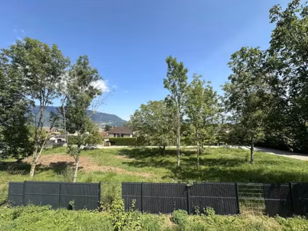 vente terrain 1645 m² à ochiaz (01200)  400 000 €