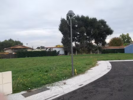 vente terrain 634 m² à mios (33380)  205 000 €