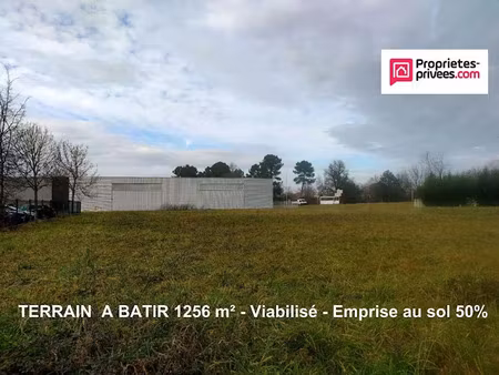vente terrain 1256 m² à yvrac (33370)  328 000 €