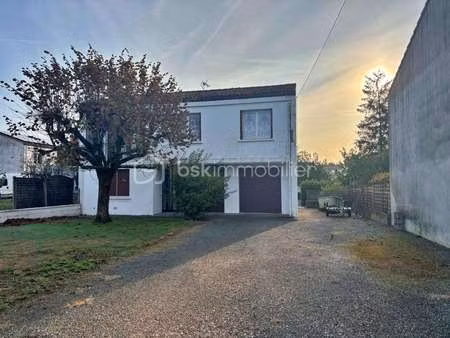 vente maison à fontenay-le-comte (85200) : à vendre / 105m² fontenay-le-comte