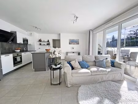 appartement 4 pièces 79 m²