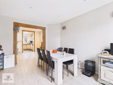 maison 5 pièces 96 m²