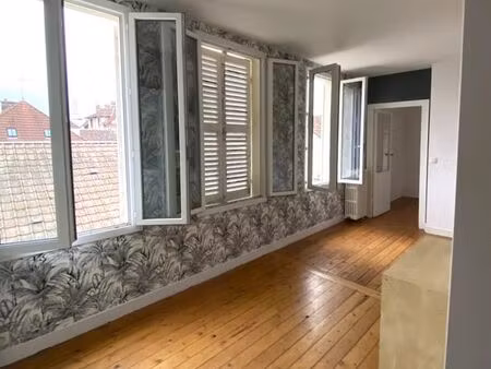 appartement 3 pièces 45 m²