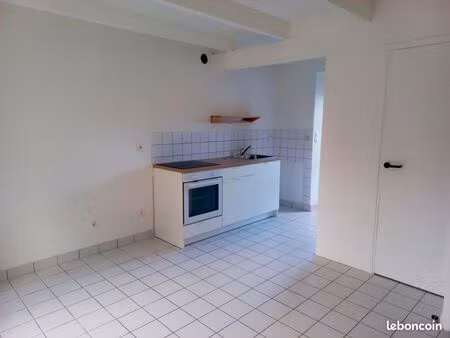 location appartement centre bourg
