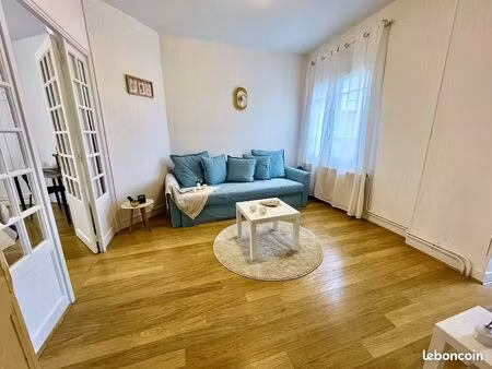 t2 40 m2 avec jardin proche centre et mer