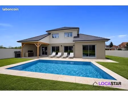 villa 6 pièces 149 m²