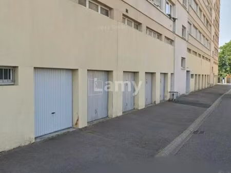 parking 10 m² metz