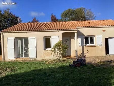 maison à louer 3 chambres