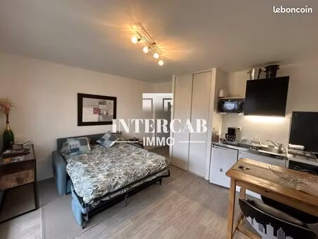 studio 1 pièce 26 m²