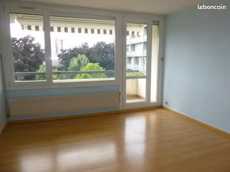 appartement f2 à reims 5 rue bertrand de mun