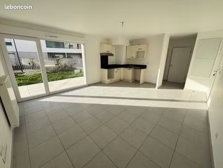 appartement 3 pièces 60 m²