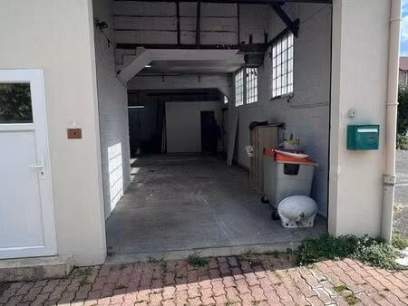 entrepôt de stockage