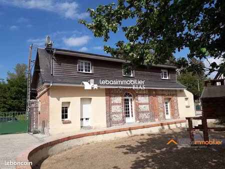 maison 5 pièces 85 m²