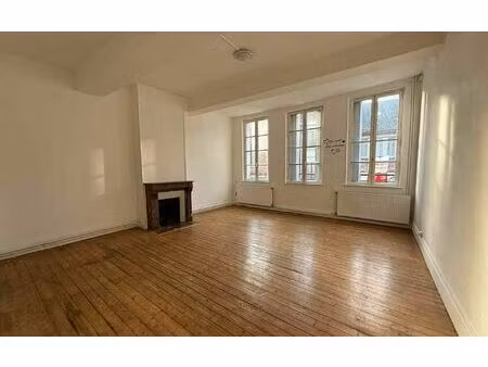 immeuble la fère m² t-2 à vendre  123 900 €