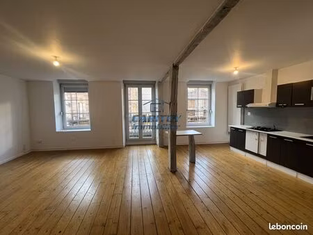 appartement 3 pièces 100 m²