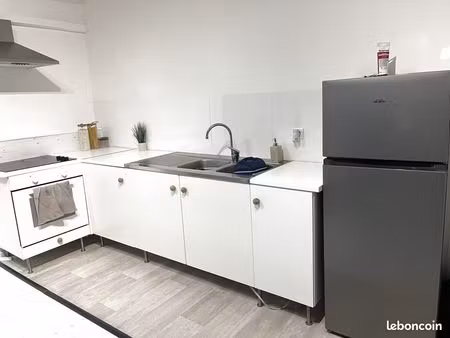 studio 1 pièce 30 m²