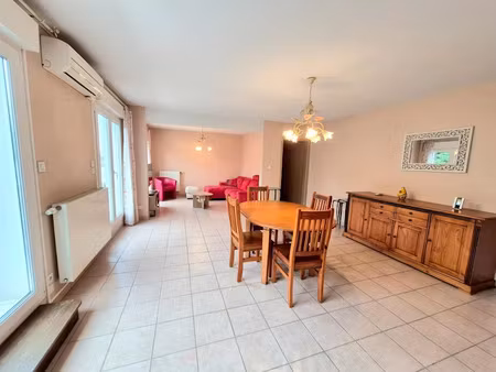 location meublée appartement 4 pièces 78 m² à yutz (57970)  1 020 €