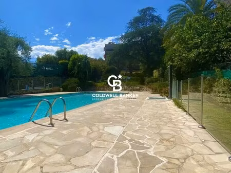 t3 antibes dans residence de standing