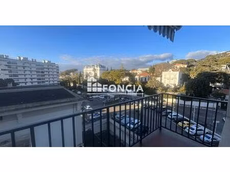 cannes gallia spacieux 2p a renover