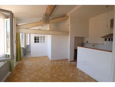 location appartement 2 pièces 41.45 m² à nimes (30000)  515 €