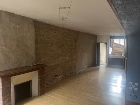 location appartement 2 pièces 49.14 m² à dijon (21000)  585 €