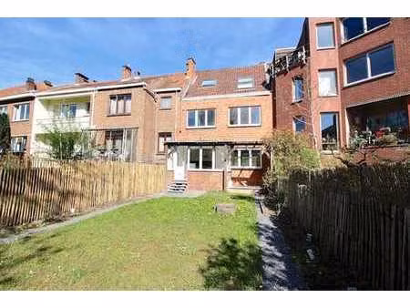 duplex+jardin+garage à st job