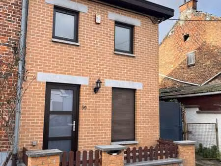 maison rénovée 2 chambres avec jardin – quartier calme