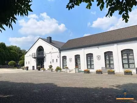 salle de réception de prestige à vendre