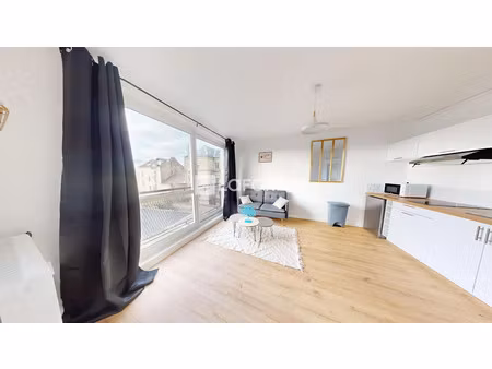 location meublée appartement 2 pièces 27.7 m² à le havre (76600)  617 €