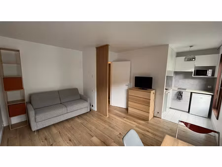 location appartement 1 pièce 26.44 m² à charenton-le-pont (94220)  999 €