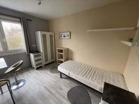 studio meublé sur campus universitaire