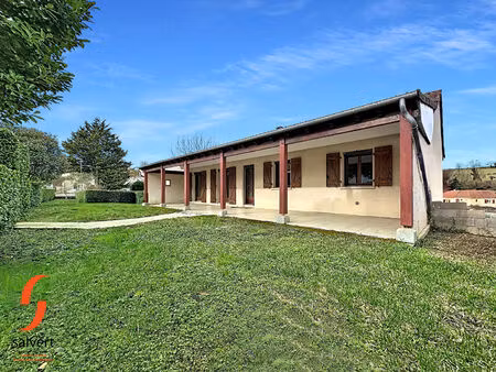 a vendre maison 3 chambre  avec sous-sol