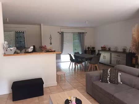 plain-pied - 90m² - 2ch - terrain 807m² - vernon - 86340