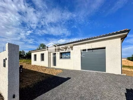 villa 2024 de 110m² à castres  avec garage et jardin.