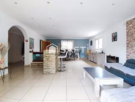 villa familiale avec jardin à milhaud