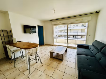 à annemasse   appartement de 31.8m2 à louer meublé 980eur par